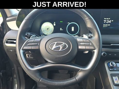 Used 2023 Hyundai Palisade SEL w/ Premium Package FWD image 16