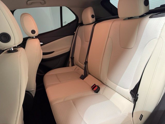 Used 2023 Buick Encore GX Preferred w/ Cold Weather Comfort Package FWD image 24
