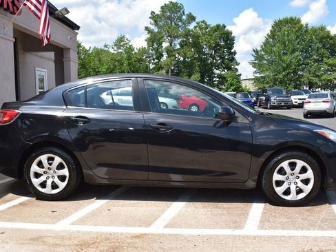 Used 2012 MAZDA MAZDA3 i Sport image 6