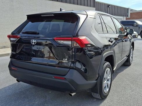 Used 2023 Toyota RAV4 LE image 6