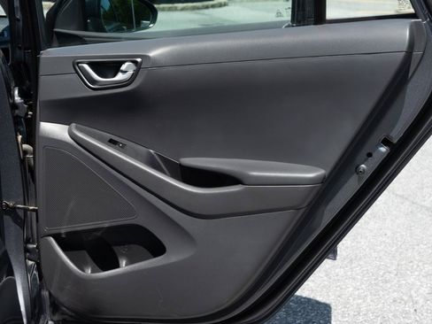 Used 2018 Hyundai Ioniq Blue FWD image 26
