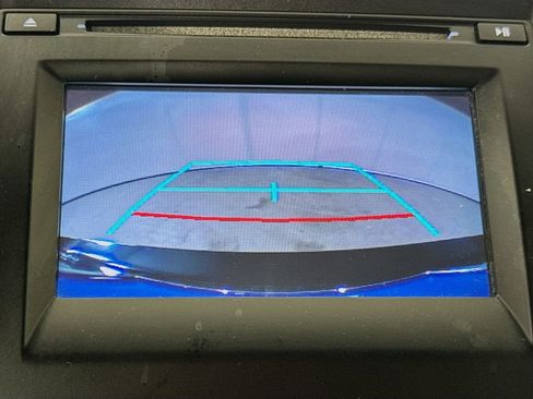 Used 2015 Toyota Camry SE FWD image 16