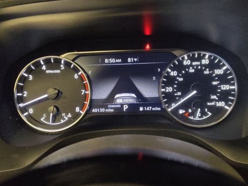 Used 2023 Nissan Rogue SV FWD image 23