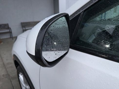 Used 2025 Buick Encore GX Preferred image 21