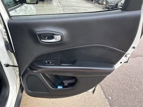 Used 2021 Jeep Compass Trailhawk image 17