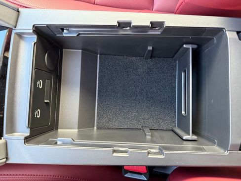 New 2026 MAZDA MAZDA3 Carbon image 24