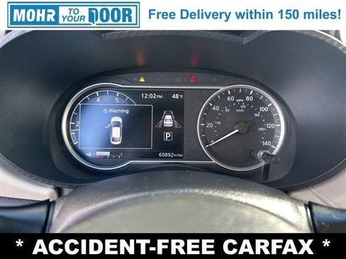 Used 2021 Nissan Versa SV image 16