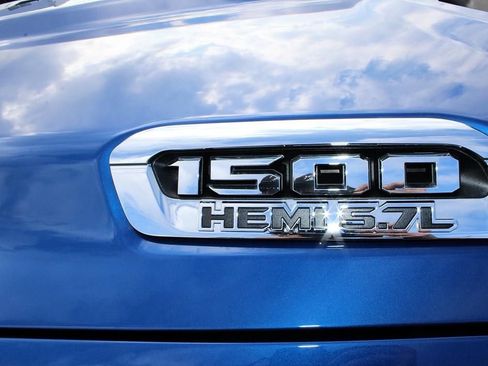 Used 2019 RAM 1500 Big Horn image 11