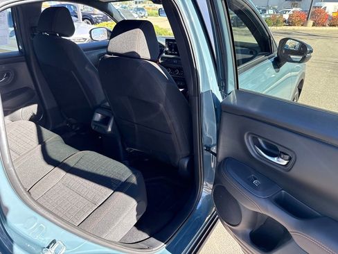 Certified 2026 Honda HR-V Sport image 19