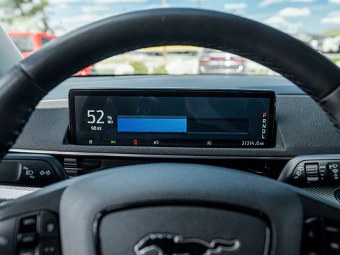 Used 2022 Ford Mustang Mach-E Select image 25