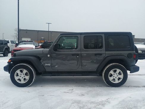 Used 2021 Jeep Wrangler Unlimited Sport S image 5