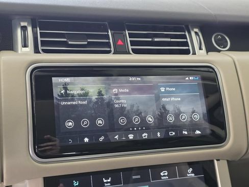 Used 2020 Land Rover Range Rover HSE AWD/4WD image 24