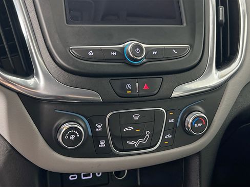 Used 2023 Chevrolet Equinox LS w/ LS Convenience Package image 27