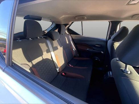 Used 2021 Nissan Kicks SR FWD image 16