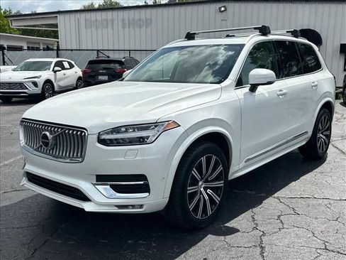Used 2023 Volvo XC90 B6 Plus w/ Protection Package Premier AWD/4WD image 5