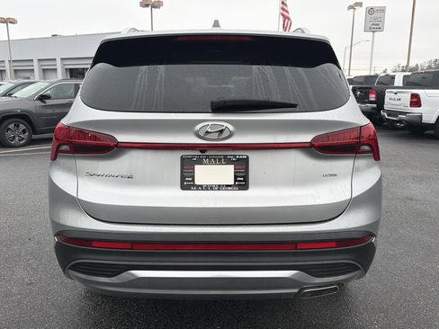 Used 2023 Hyundai Santa Fe SEL w/ Premium Package image 7