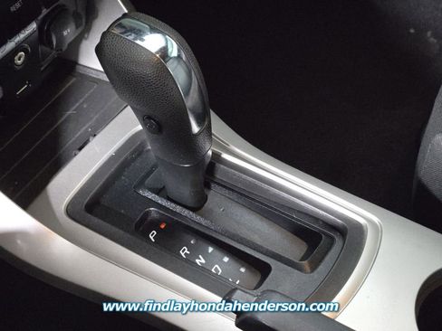 Used 2008 Ford Focus Coupe FWD image 30