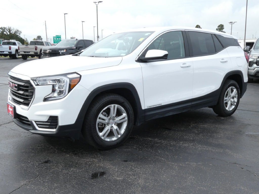 Certified 2024 GMC Terrain SLE AWD/4WD image 9