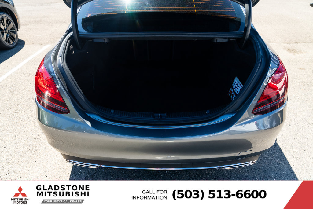 Used 2019 Mercedes-Benz C 300 Sedan image 8