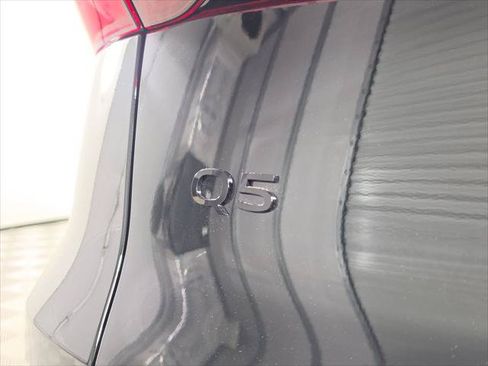 Certified 2025 Audi Q5 Premium Plus AWD/4WD image 13