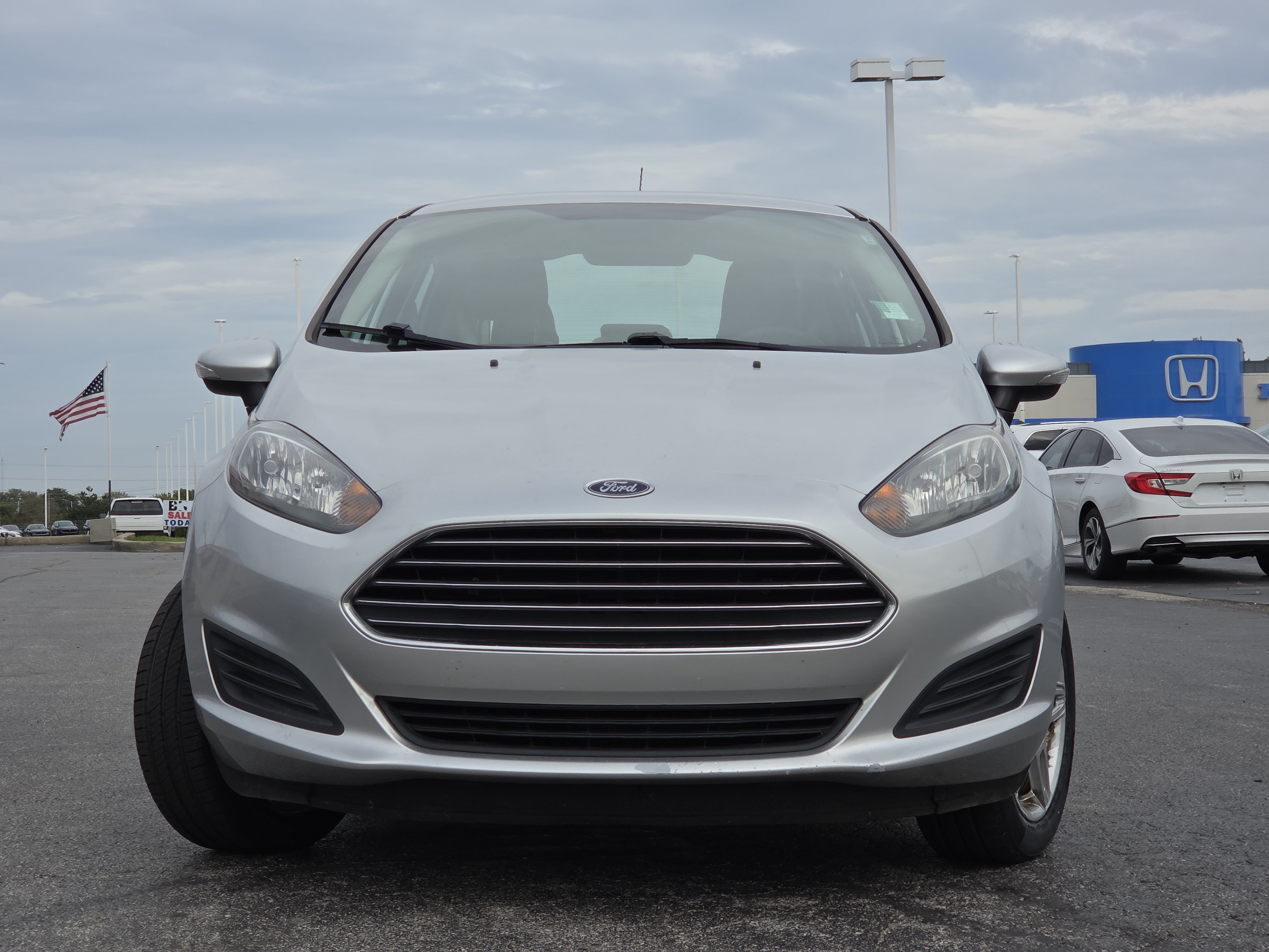 Used 2019 Ford Fiesta SE w/ Cold Weather Package FWD image 8