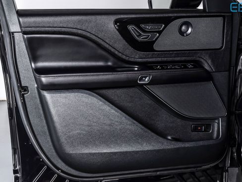 Used 2024 Lincoln Aviator Reserve image 15