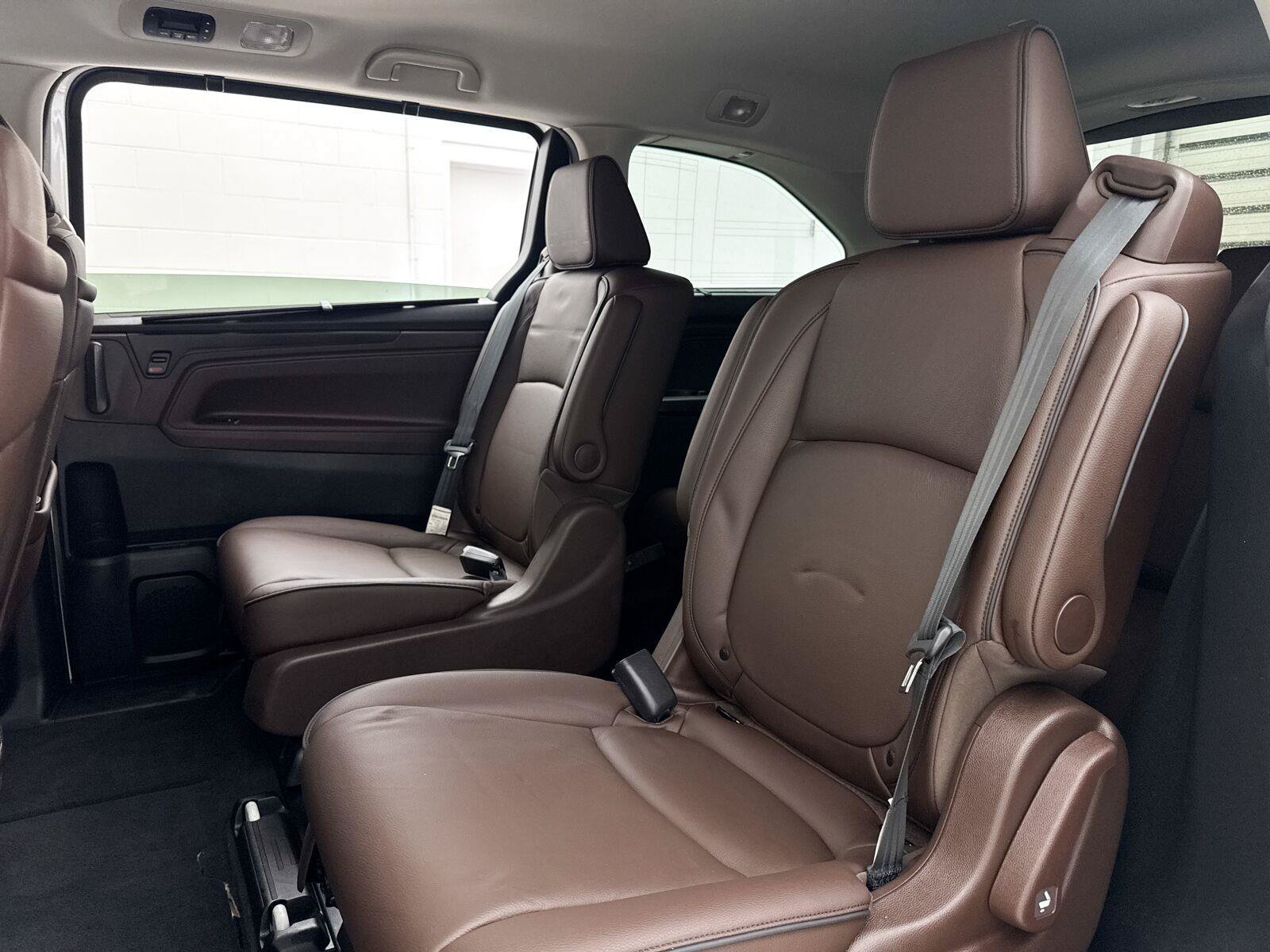 Used 2025 Honda Odyssey Touring image 30