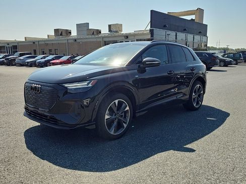 Used 2024 Audi Q4 e-tron Prestige w/ Black Optic Package AWD/4WD image 16