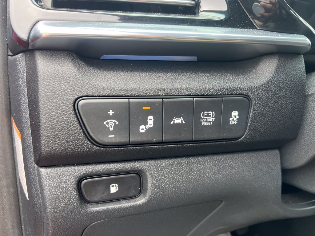 Certified 2022 Kia Niro EX Premium FWD image 23