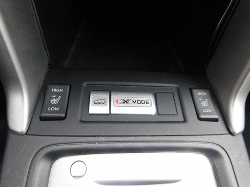Used 2015 Subaru Forester 2.5i Limited image 15