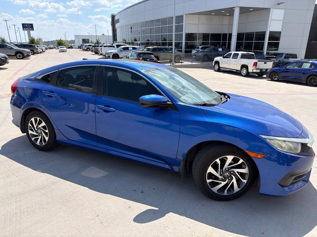 Used 2018 Honda Civic EX image 2