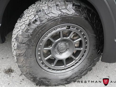 Used 2021 Volkswagen Atlas SEL Premium image 11