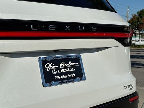 Used 2026 Lexus TX 350 AWD w/ Technology Package image 10