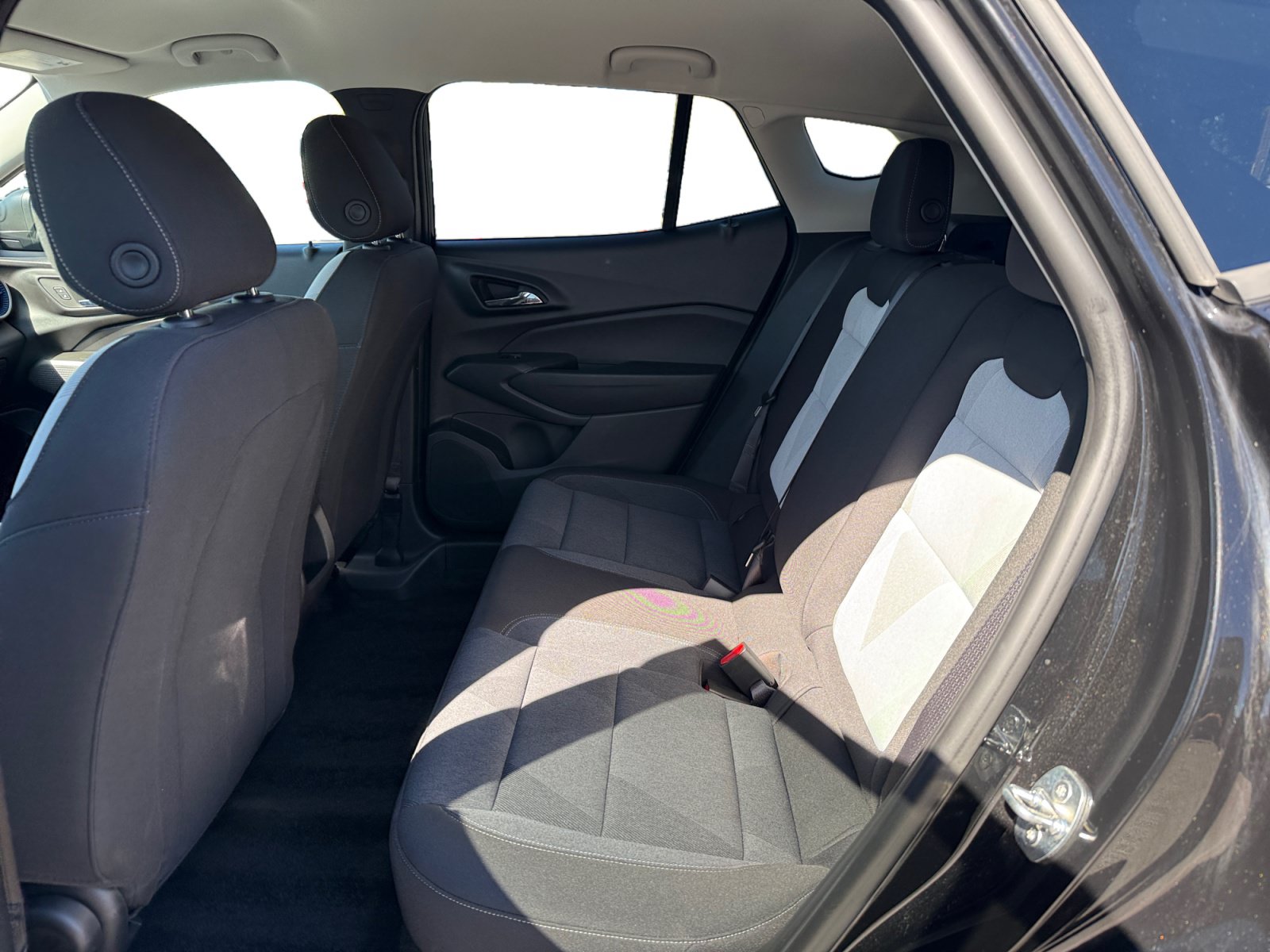 Used 2024 Chevrolet Trax LS FWD image 16