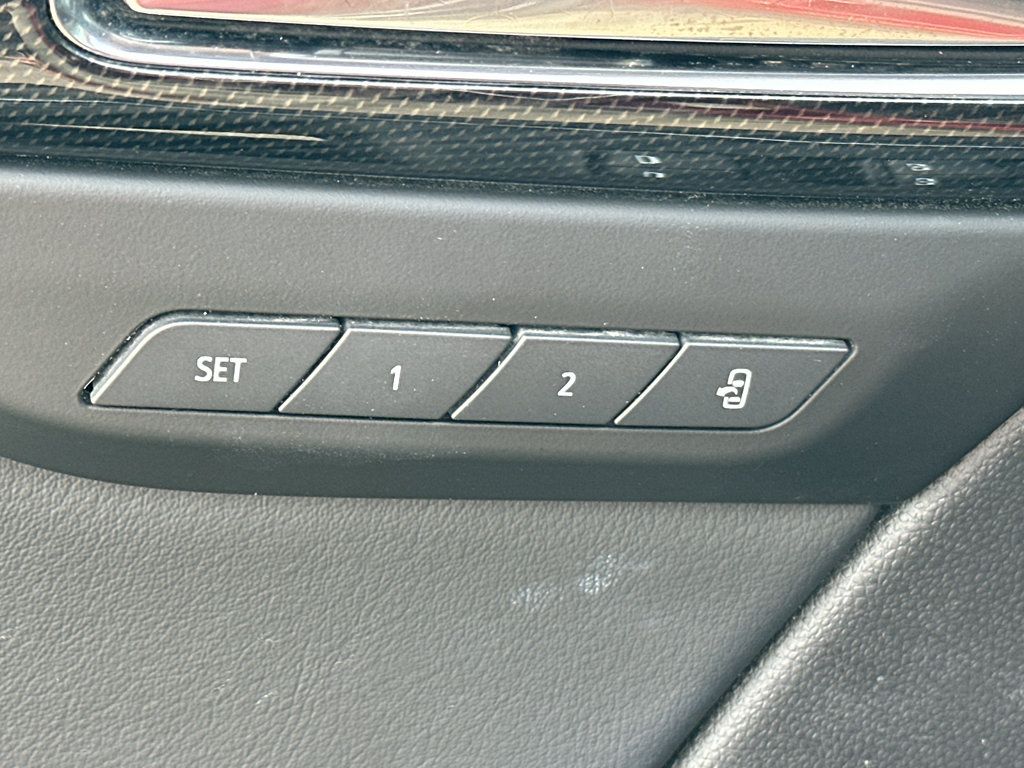 Used 2022 Buick Envision Essence w/ Safety Package FWD image 16