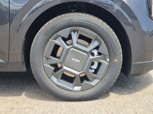 New 2026 Kia Carnival SX FWD image 17
