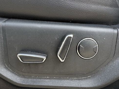 Used 2022 Ford F250 Lariat w/ Tremor Off-Road Package image 26