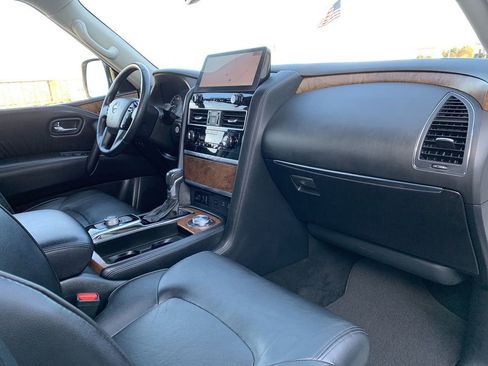 Used 2023 Nissan Armada SL w/ Captain's Chairs Package image 37