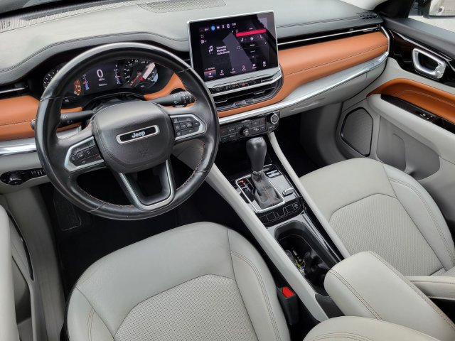 Used 2022 Jeep Compass Limited AWD/4WD image 25