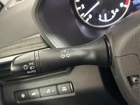 Used 2023 Nissan Altima 2.5 SL AWD/4WD image 31