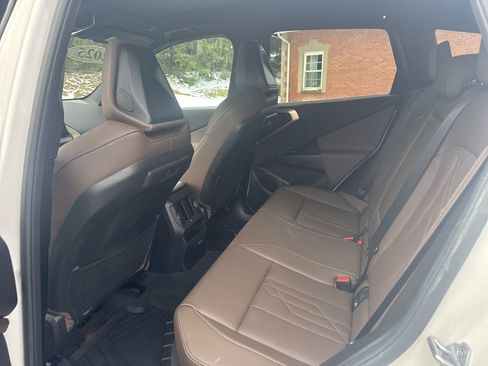 Used 2025 BMW X3 xDrive30i w/ Convenience Package image 10