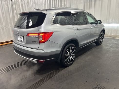 Used 2019 Honda Pilot Touring image 3