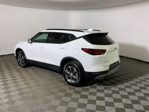 Used 2024 Chevrolet Blazer LT w/ Convenience Package image 12