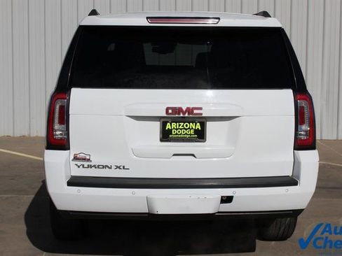 Used 2020 GMC Yukon XL SLT image 6