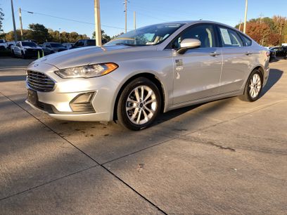 Used 2019 Ford Fusion SE