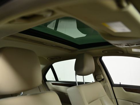 Used 2011 Mercedes-Benz E 350 4MATIC Sedan image 12