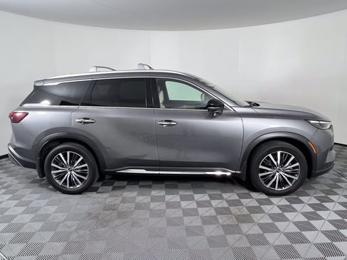 Used 2023 INFINITI QX60 Sensory w/ Cargo Package AWD/4WD image 14