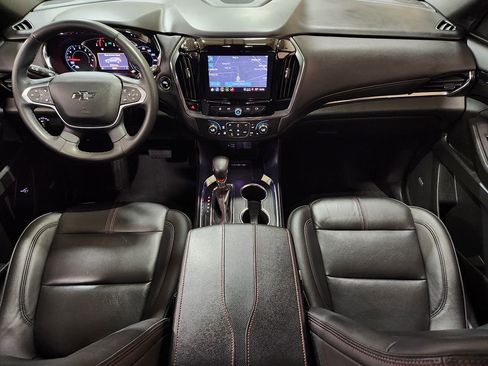 Used 2023 Chevrolet Traverse RS image 47