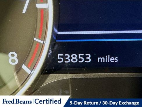 Used 2021 Nissan Sentra SR w/ SR Premium Package image 24