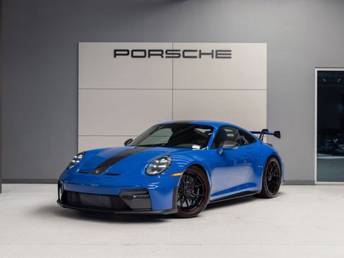 Certified 2026 Porsche 911 GT3 RWD image 1